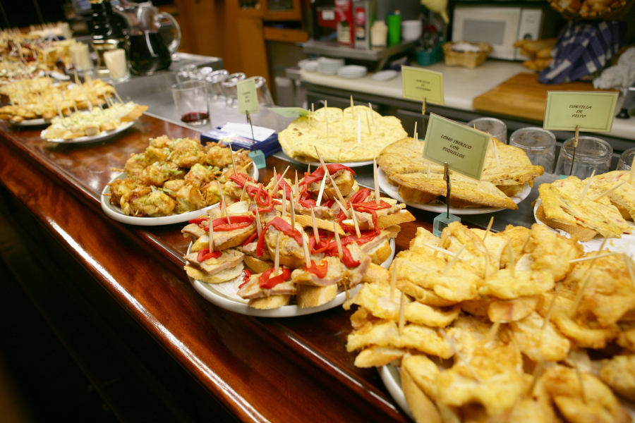 Tapas à biarritz : où profiter des meilleures saveurs espagnoles